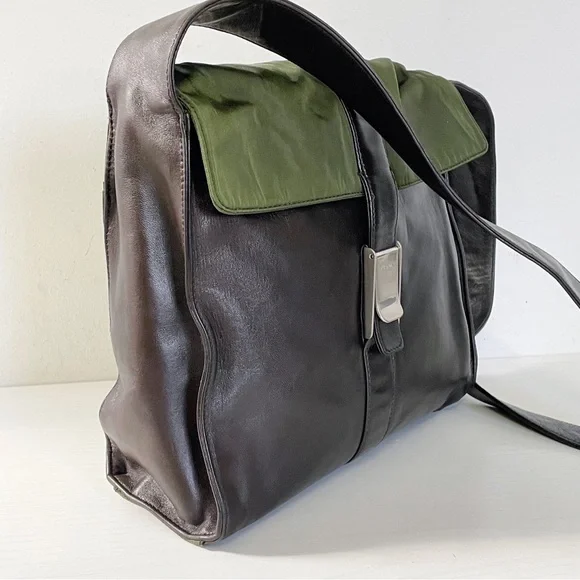 ❤️SOLD❤️Prada rare 90s brown nappa leather green Tessuto nylon shoulder bag - Picture 5 of 15
